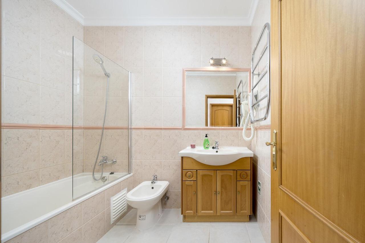 2 Bed Apartment, Quarteira, 10 Min Walk To Vilamoura Exterior foto